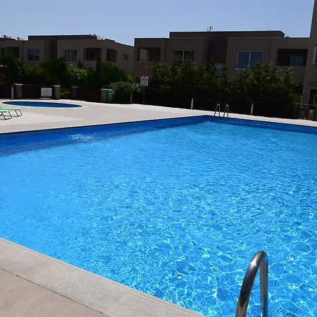 Zephyros Daire Mandria (Paphos)